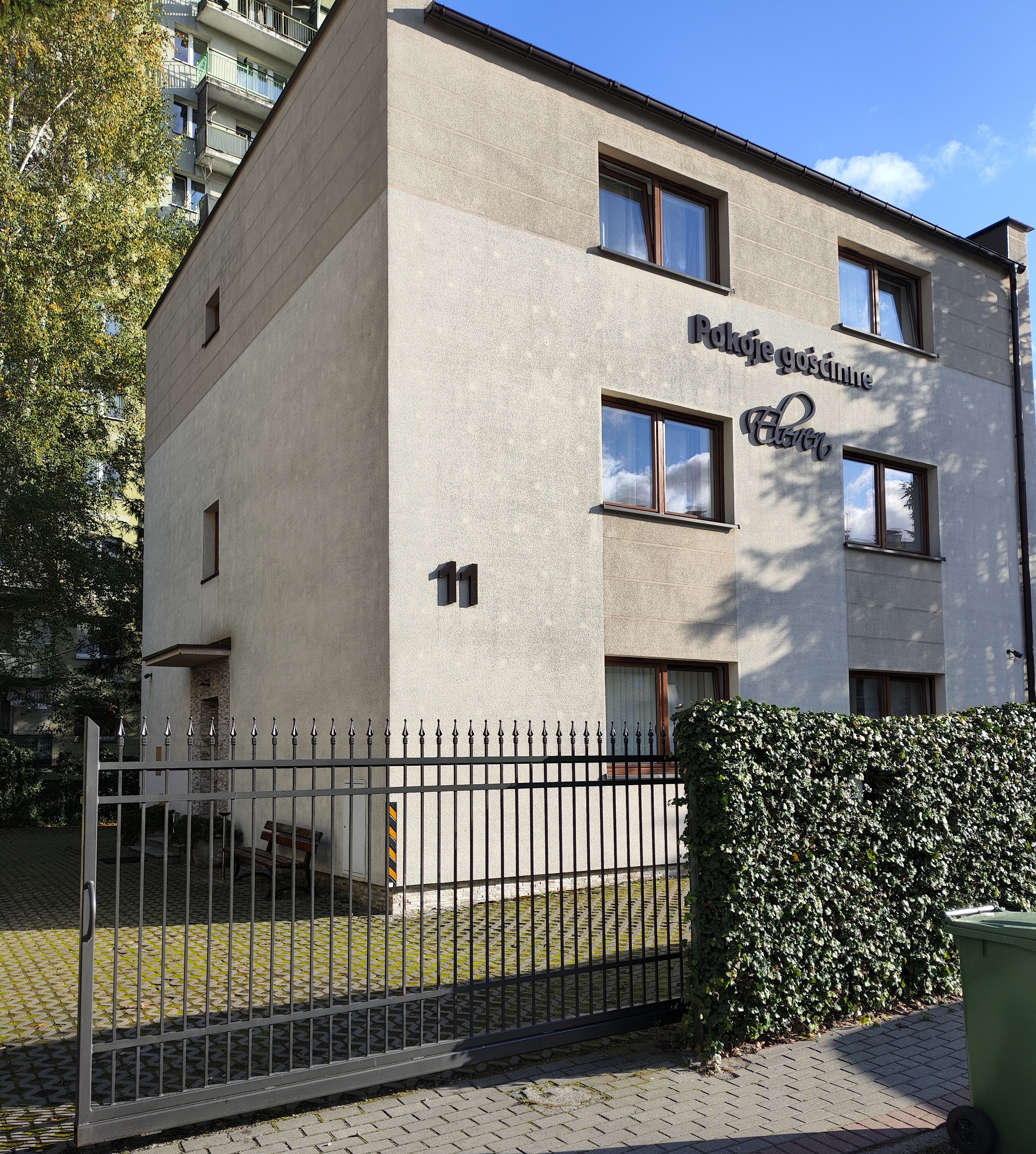 Eleven Pokoje - nowoczesne pokoje hotelowe